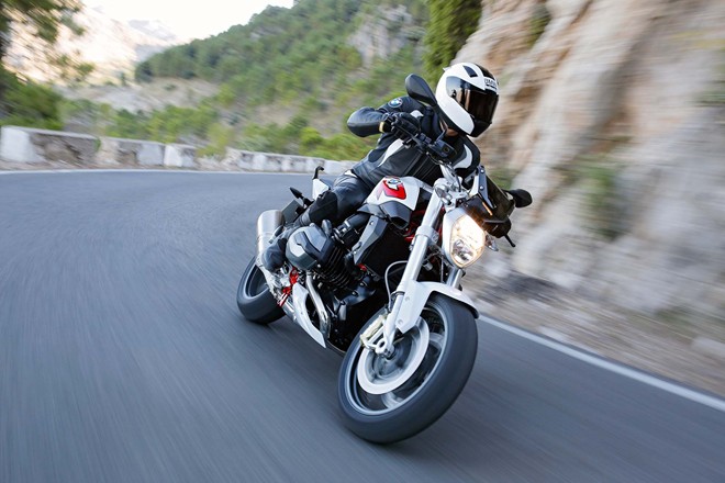 BMW R1200R