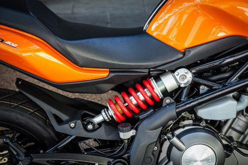 Benelli BN302 - Motogiare.com Benelli Bn302 - Motogiare.Com
