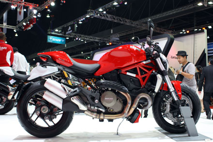 Ducati Monster 1200