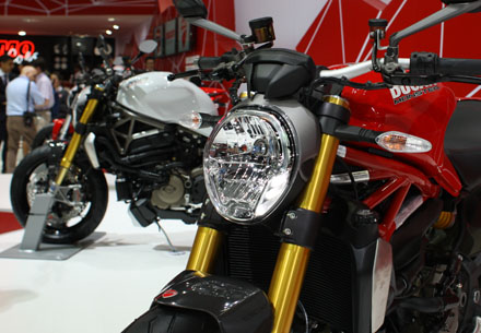 Ducati Monster 1200