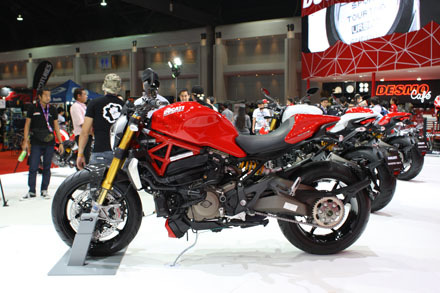 Ducati Monster 1200