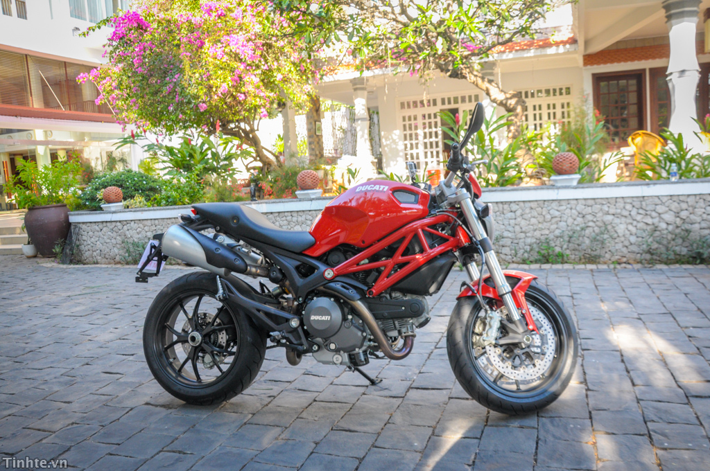 Thanh Motor cần bán Ducati Monster 796 ABS