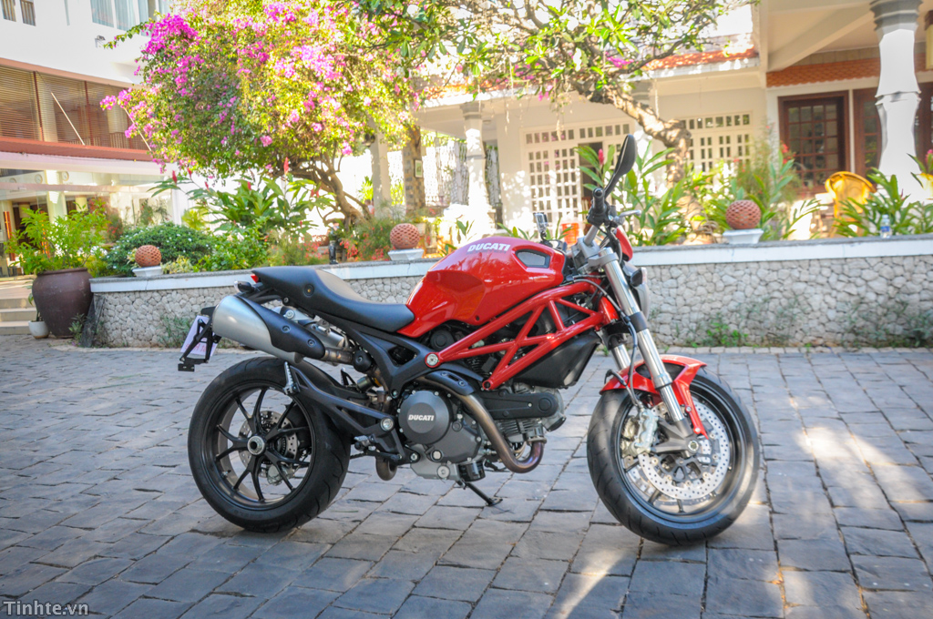 Ducati Monster 796 2011  2014  Review  Buying Guide 