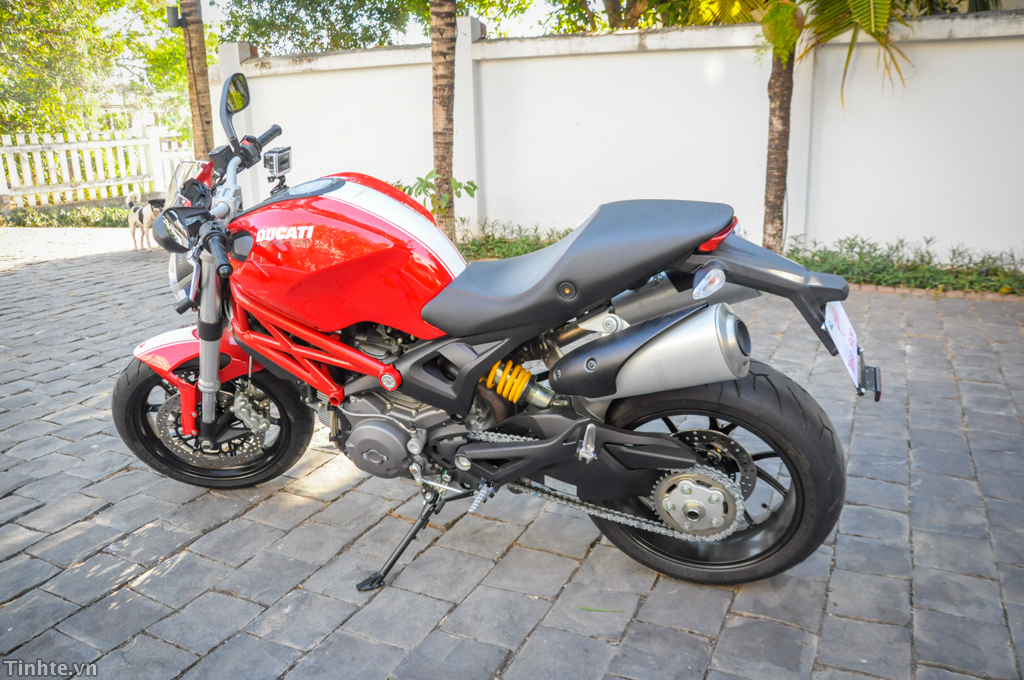 Ducati Monster 796 S2R Quỷ trắng hàng hiếm sau 5 năm còn gì hấp dẫn   YouTube