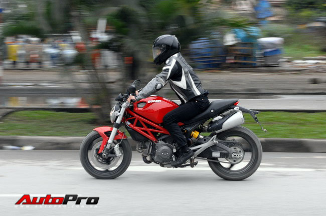 Ducati báo giá Monster 795 tại Việt Nam  Báo Khánh Hòa điện tử