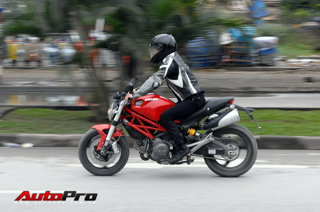 Đánh giá Ducati Monster 795 ABS cũ 5 năm thể hiện được những gì  Mô Tô  Việt