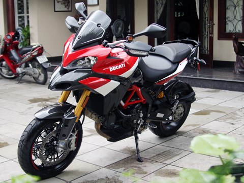 Ducati Multistrada 1200S Pikes Peak