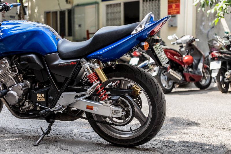 HONDA CB400 SUPER FOUR REVO 2008