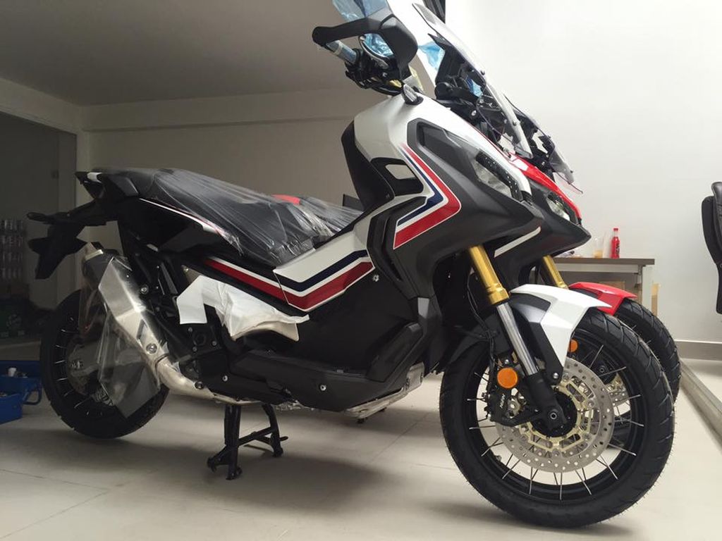 HONDA X-ADV XE TAY GA 750 CC