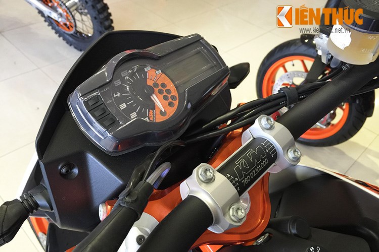 Ktm Duke 690 R - Motogiare.Com