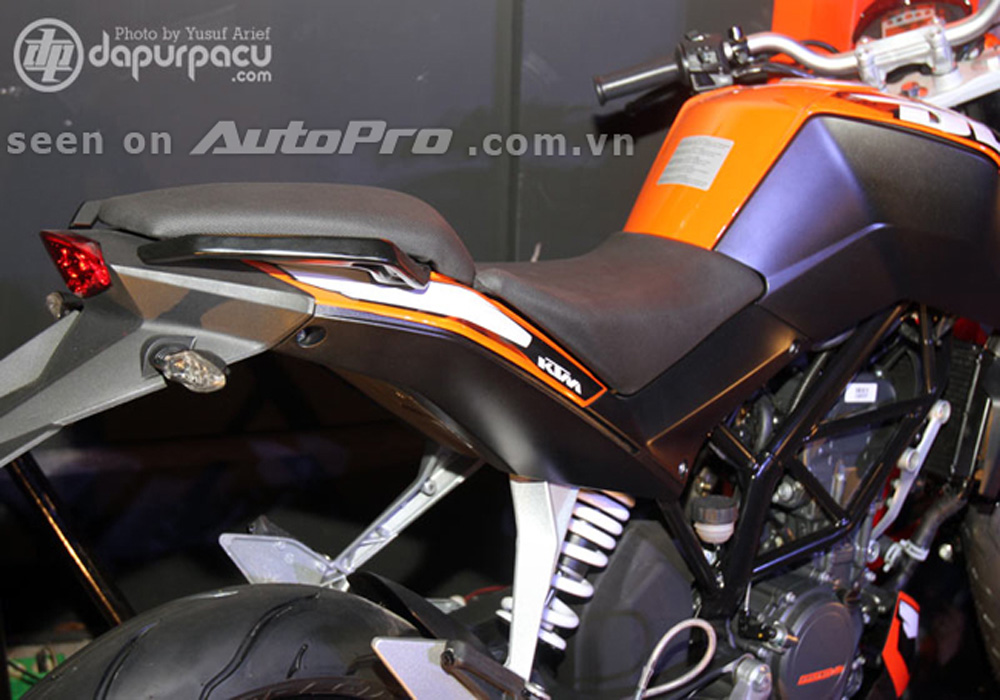 Ktm Duke 200 - Motogiare.Com