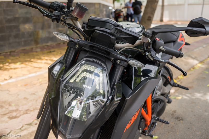 KTM 1290 Super Duke R 2015