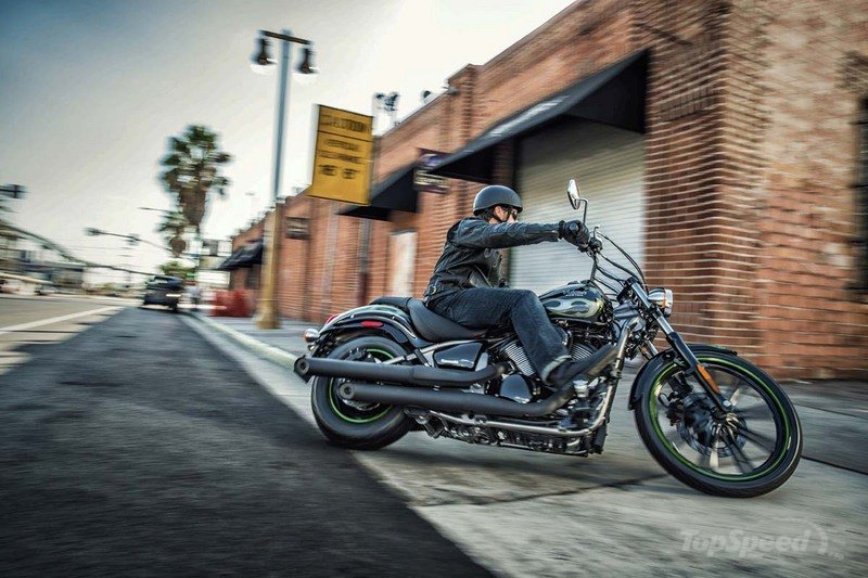 Kawasaki Vulcan 900 Custom 2015