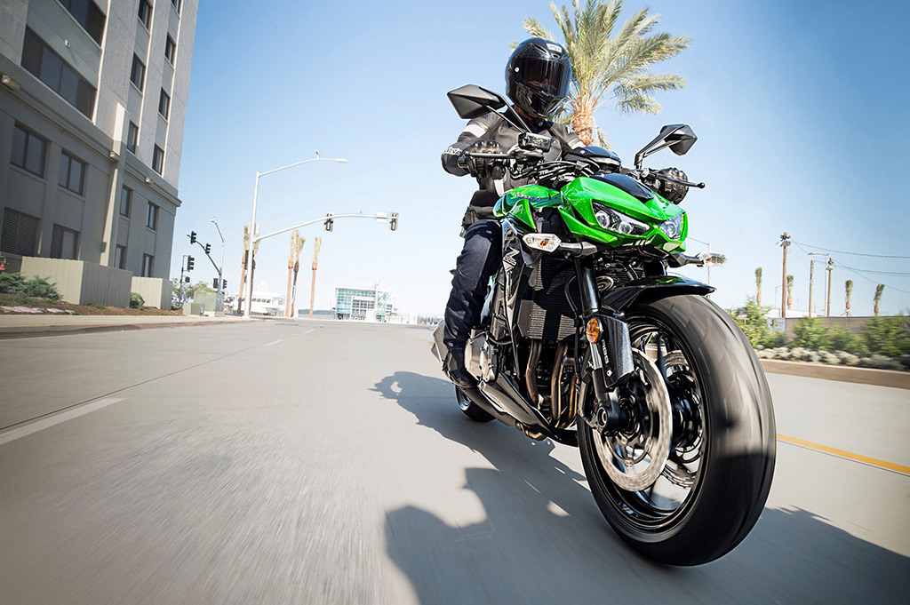 23 Kawasaki Z1000 Wallpapers  WallpaperSafari