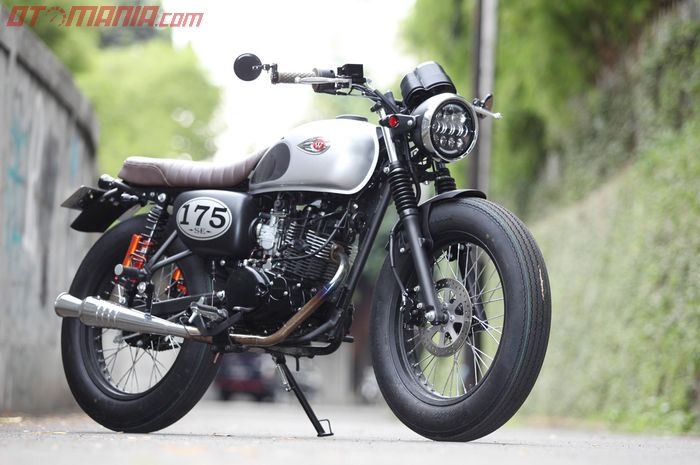 kawasaki_w175_motogiare4.jpg