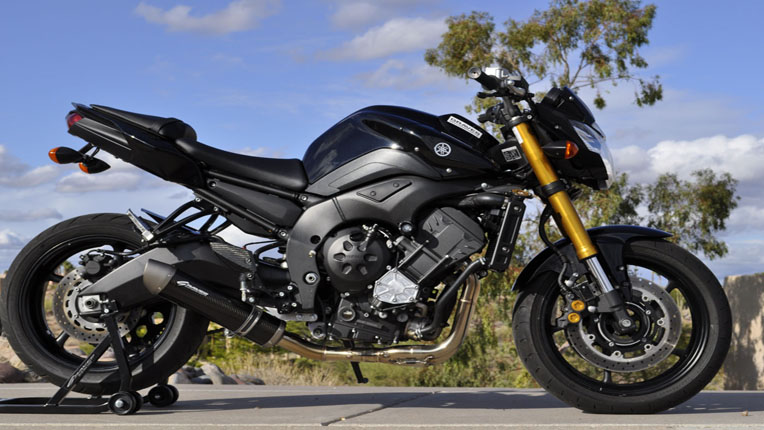 Yamaha FZ8