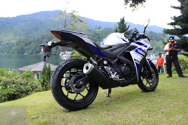 Sport bike Yamaha YZFR25 với động cơ 4 xylanh đã sẵn sàng để ra mắt trong  năm 2021