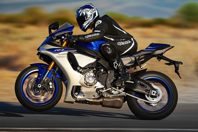 Yamaha R1 2015